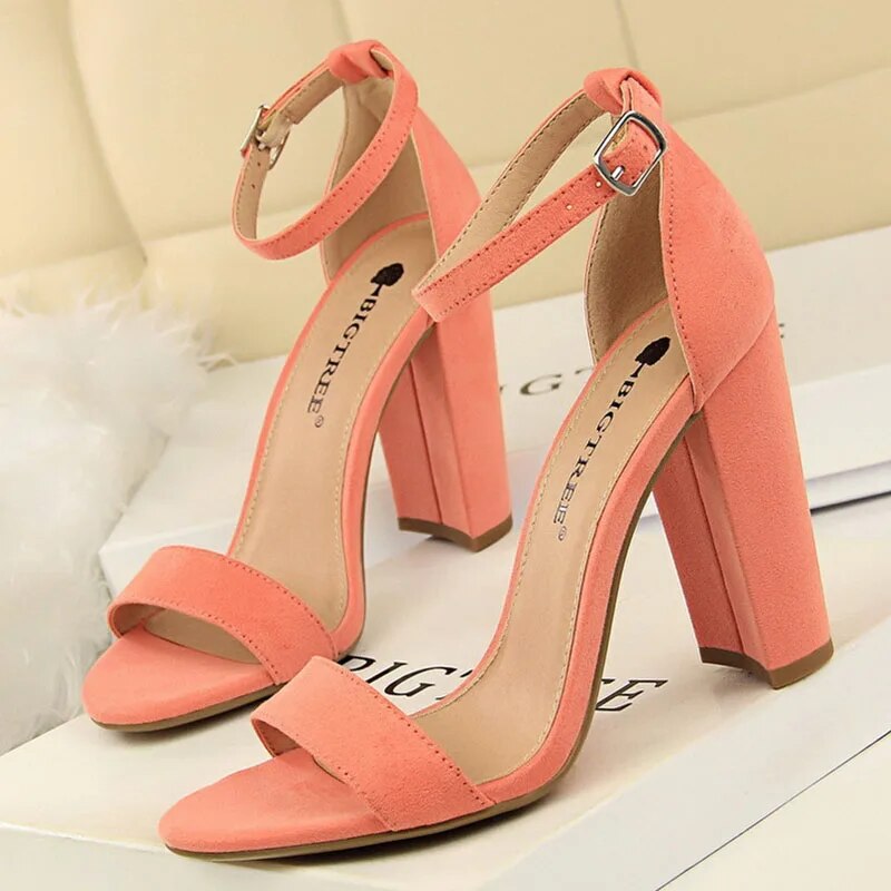 2019 New Women Sandals Patent Leather Women High Heels Shoes Sexy Women Pumps Fashion Wedding Shoes