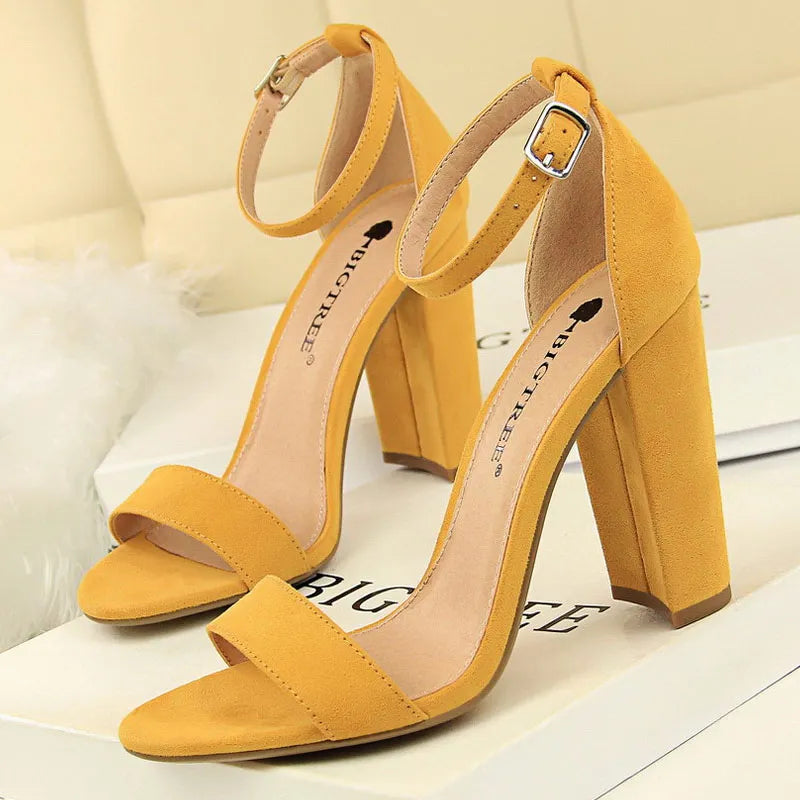 2019 New Women Sandals Patent Leather Women High Heels Shoes Sexy Women Pumps Fashion Wedding Shoes